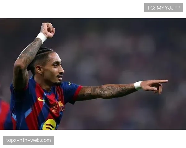 拉菲尼亚家里那阵仗，不是盖的，隔壁估计嫉妒哭了